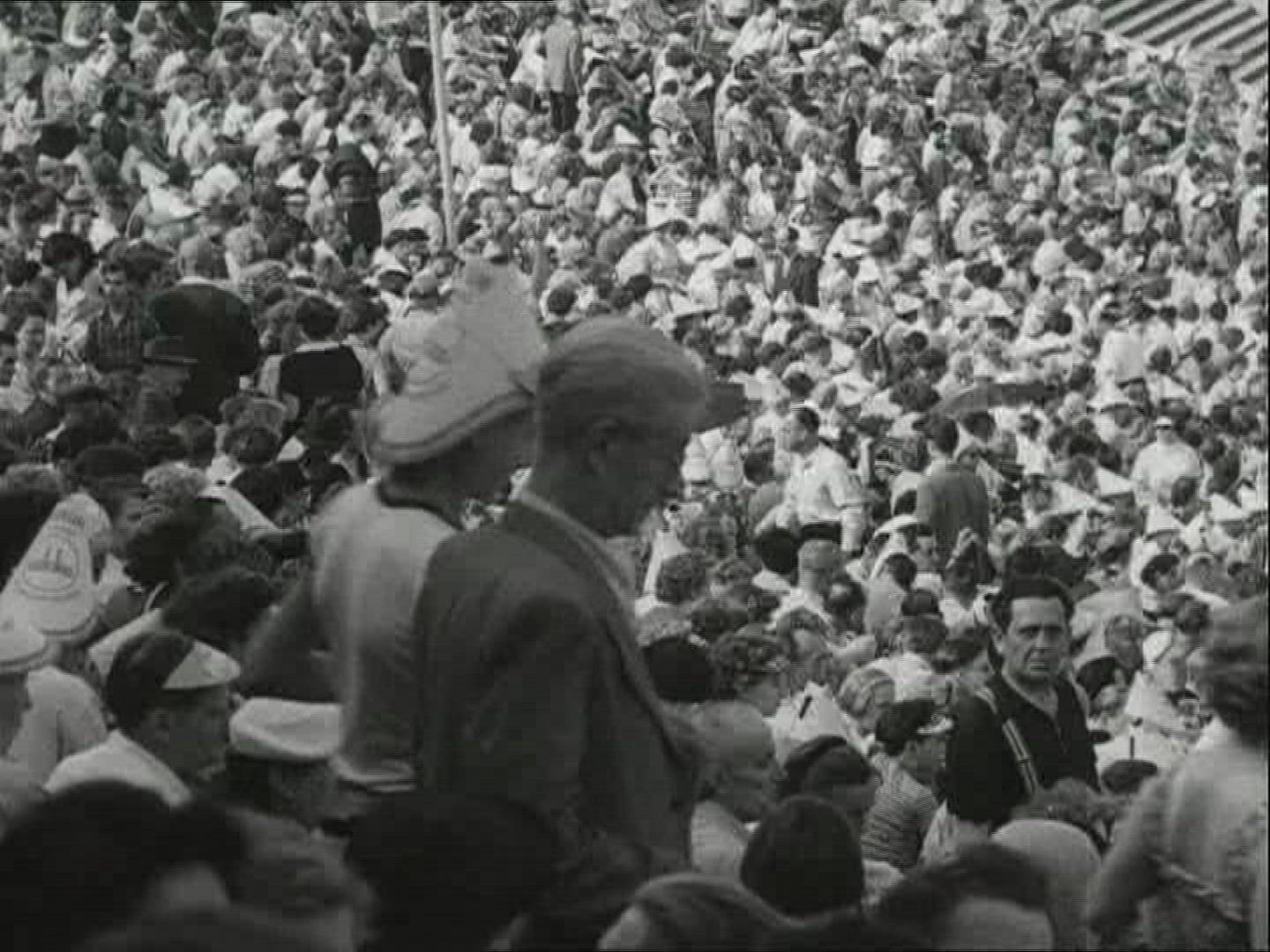 453754390 / Crowd / Stadium / 1950-1959 / Berlin