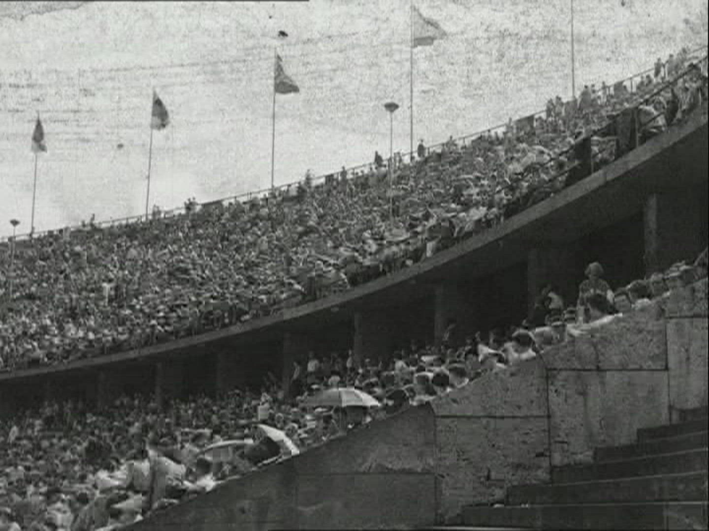566451365 / Crowd / Stadium / 1950-1959 / Berlin
