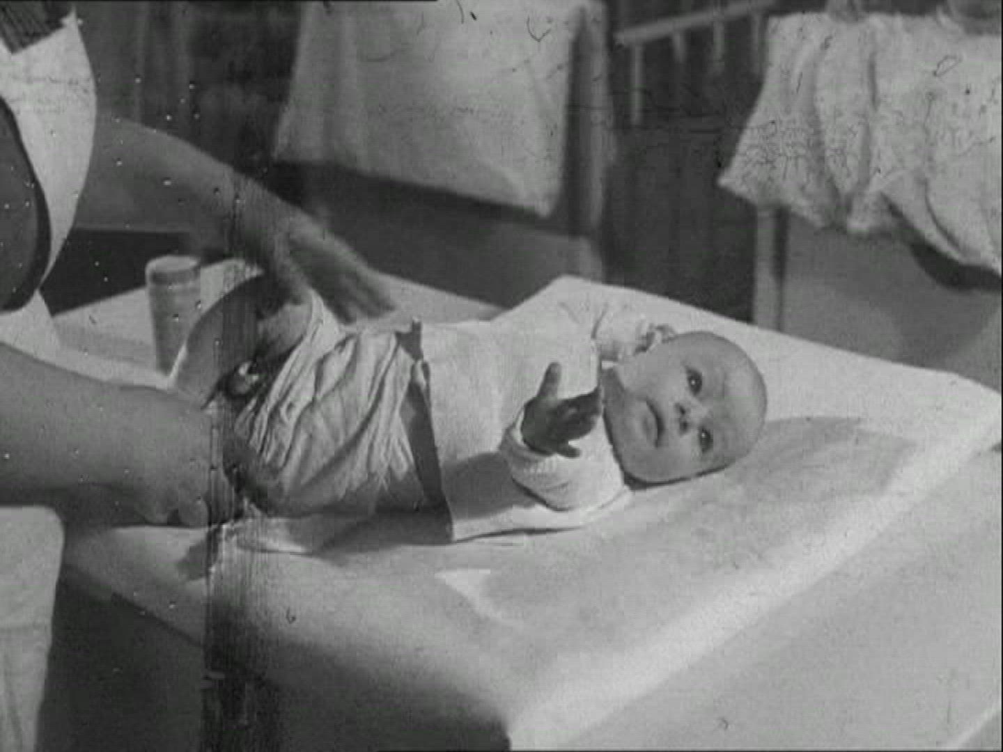 424086274 / Orphanage / 1940-1949 / Germany
