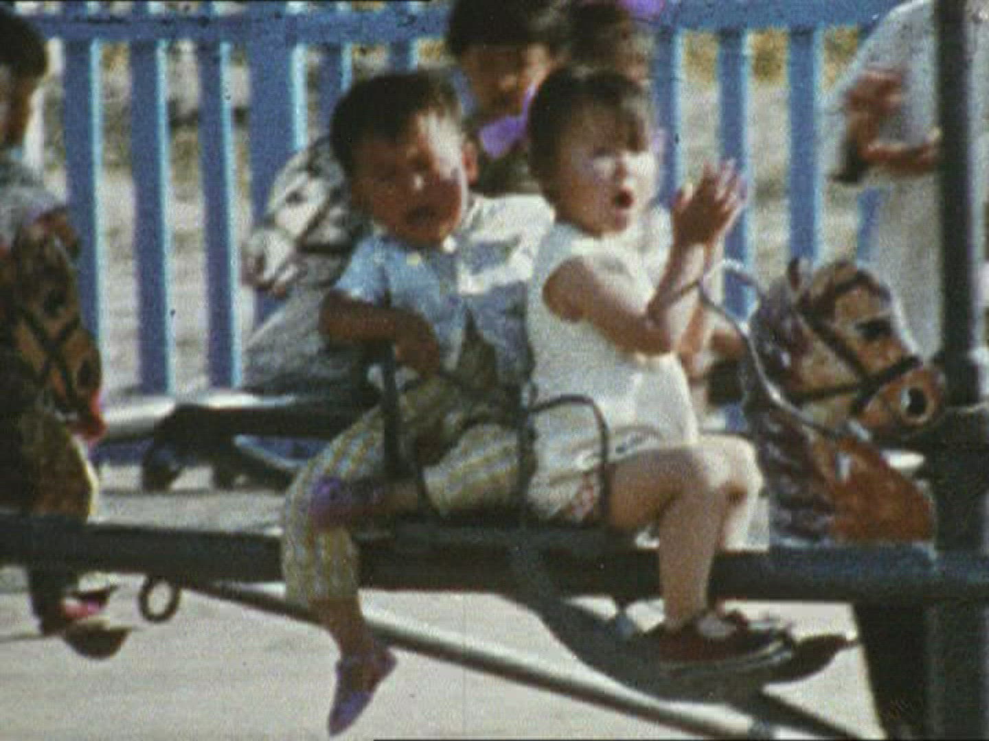 512784919 / Toddler / Kindergarten / China / 1970