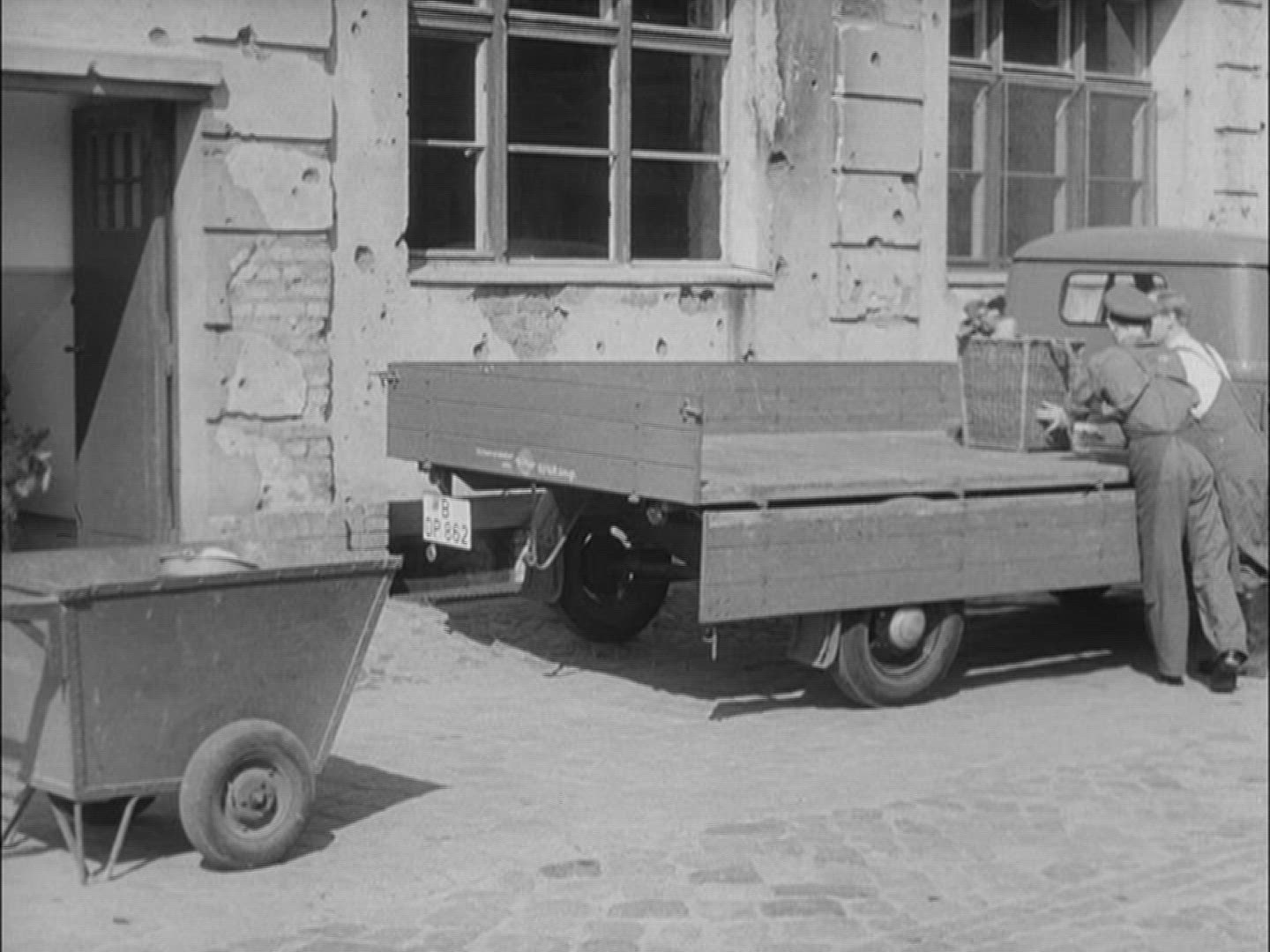 508515989 / Zoo / Berlin / Germany / 1950-1959