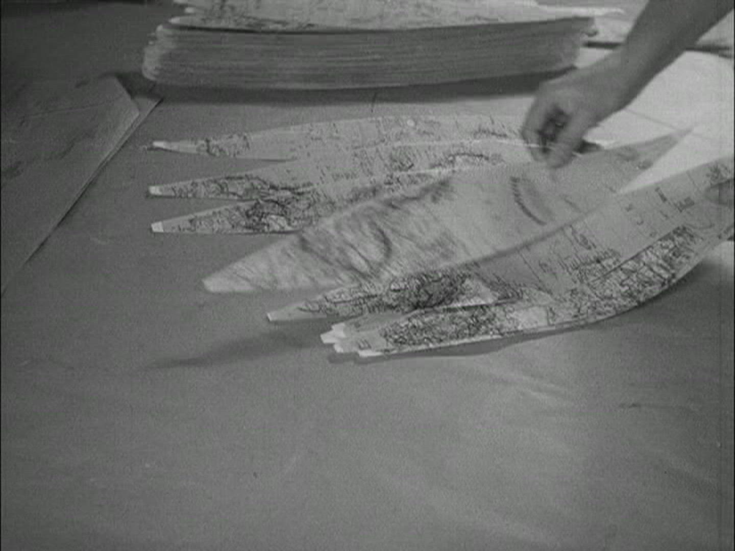644083392 / Manufacturing / Globe / 1930-1939