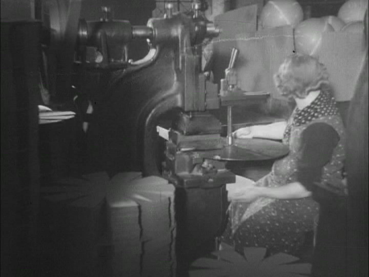 467535653 / Manufacturing / Globe / 1930-1939