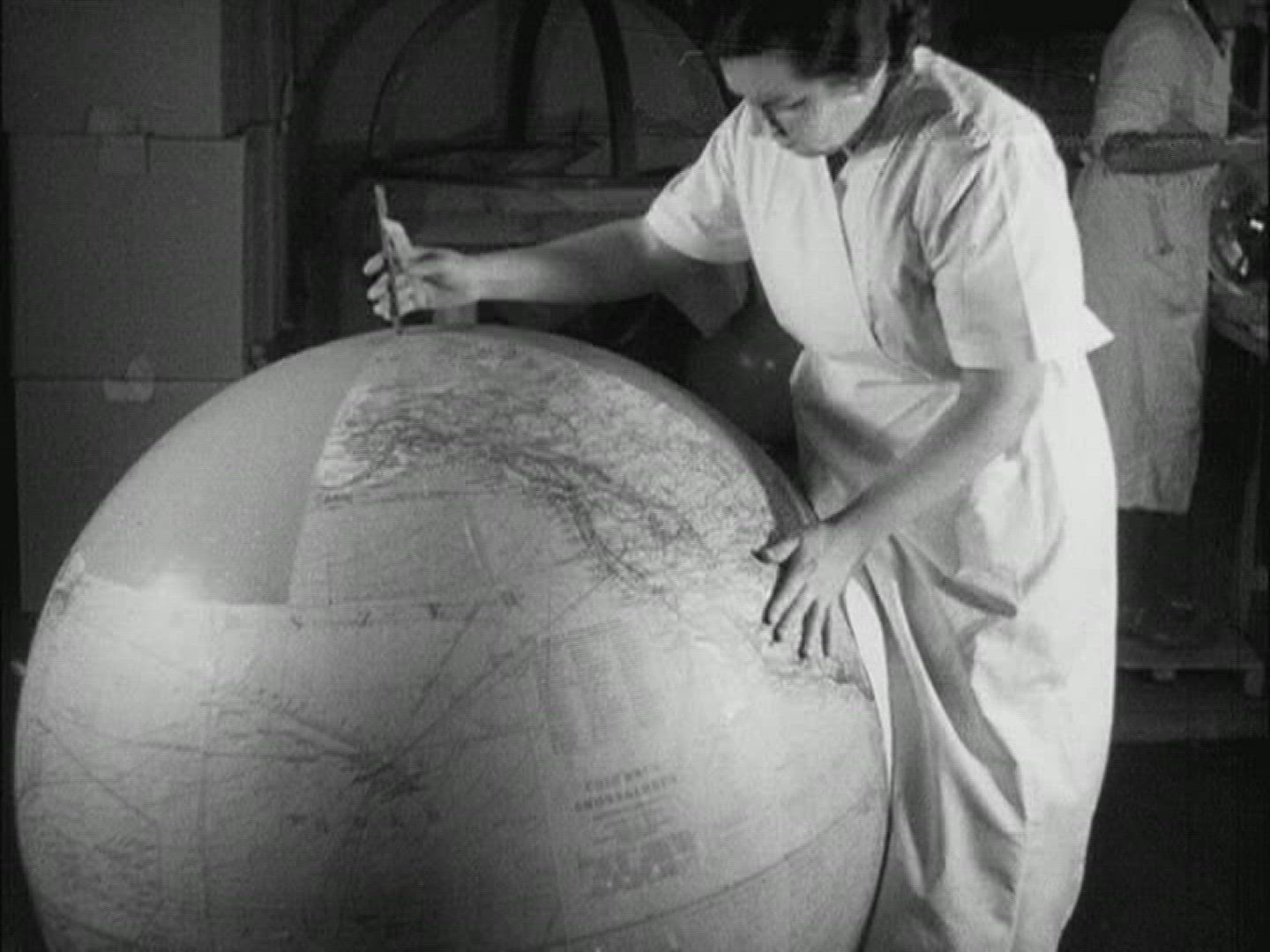 825533166 / Manufacturing / Globe / 1930-1939