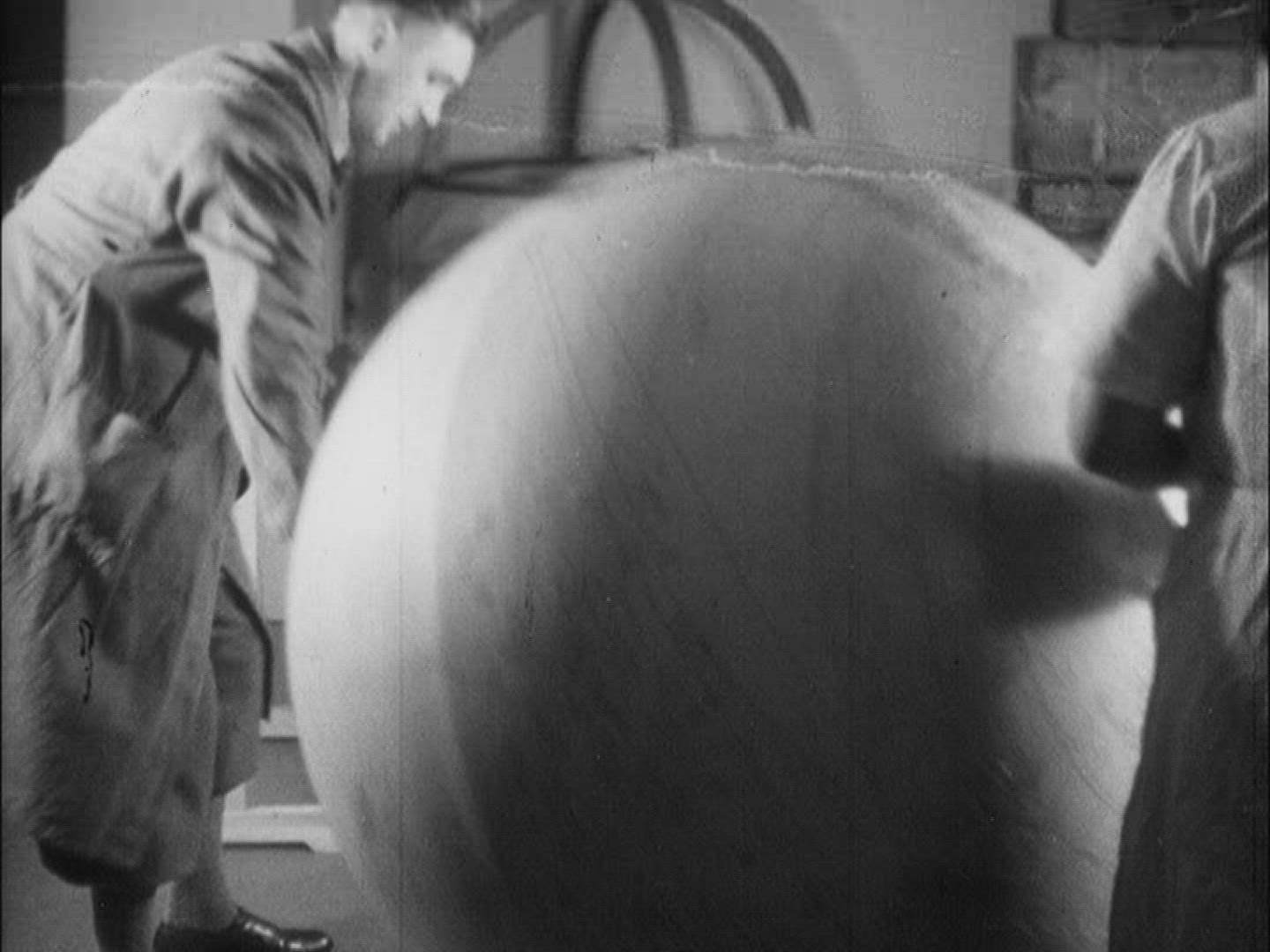 501598429 / Manufacturing / Globe / 1930-1939