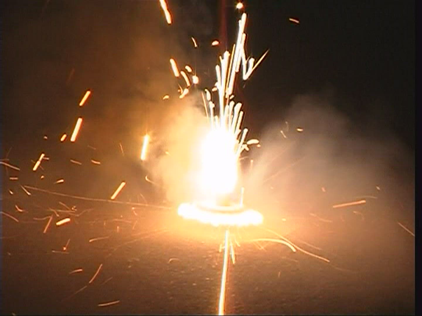292850499 / Fireworks / Pyrotechnics