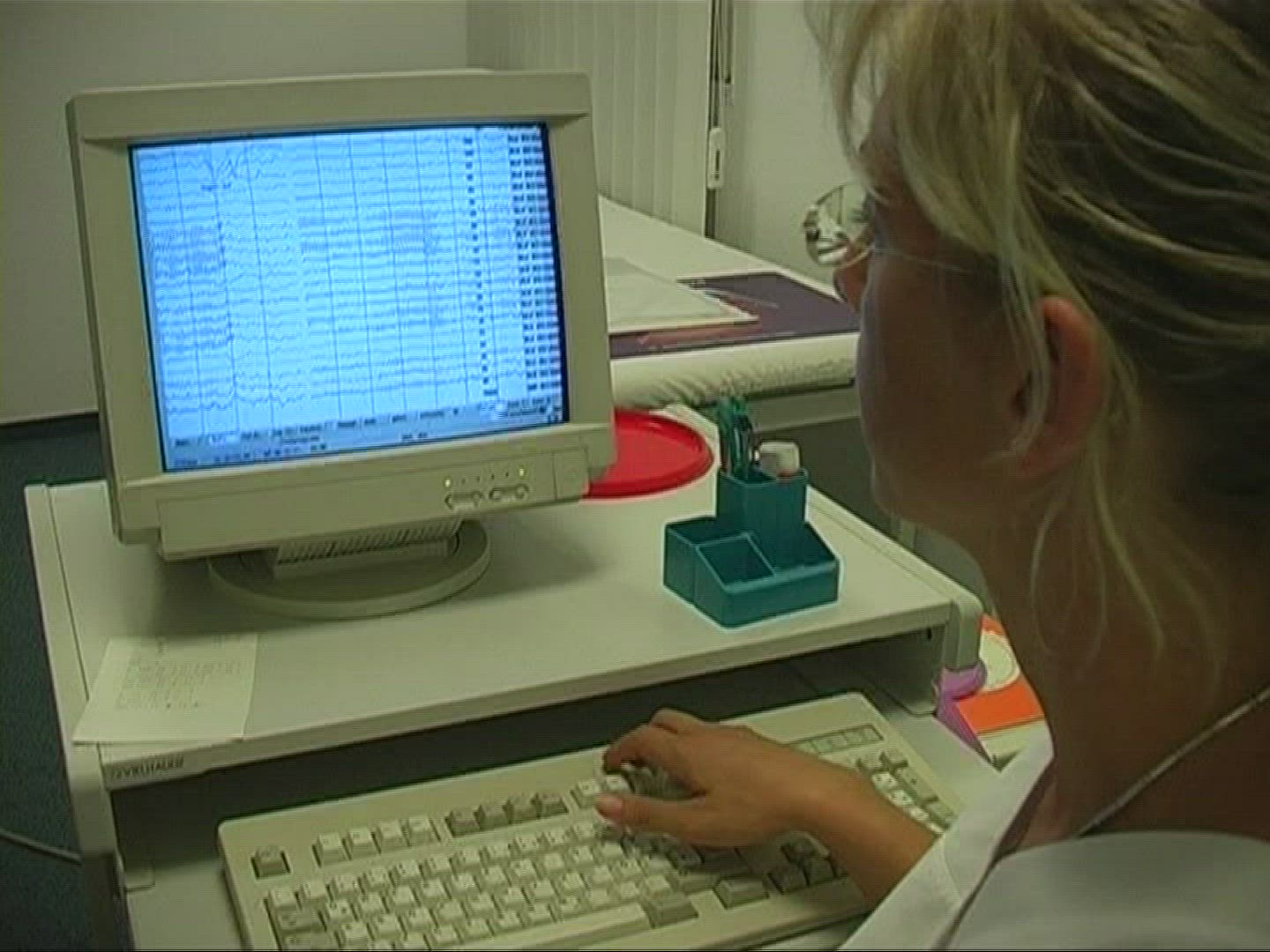 682273965 / Electroencephalography / Medical Technology