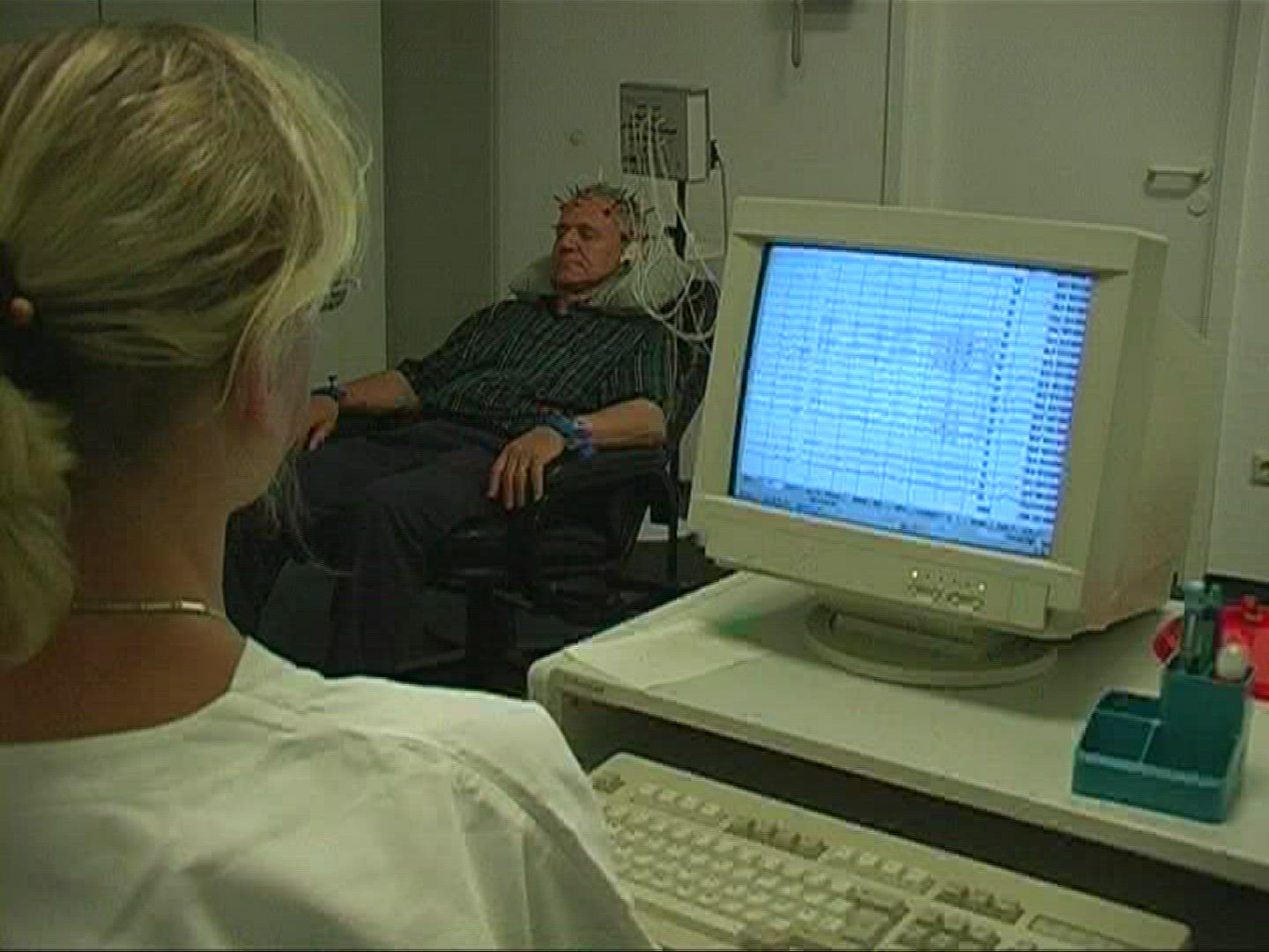 883173778 / Electroencephalography / Medical Technology