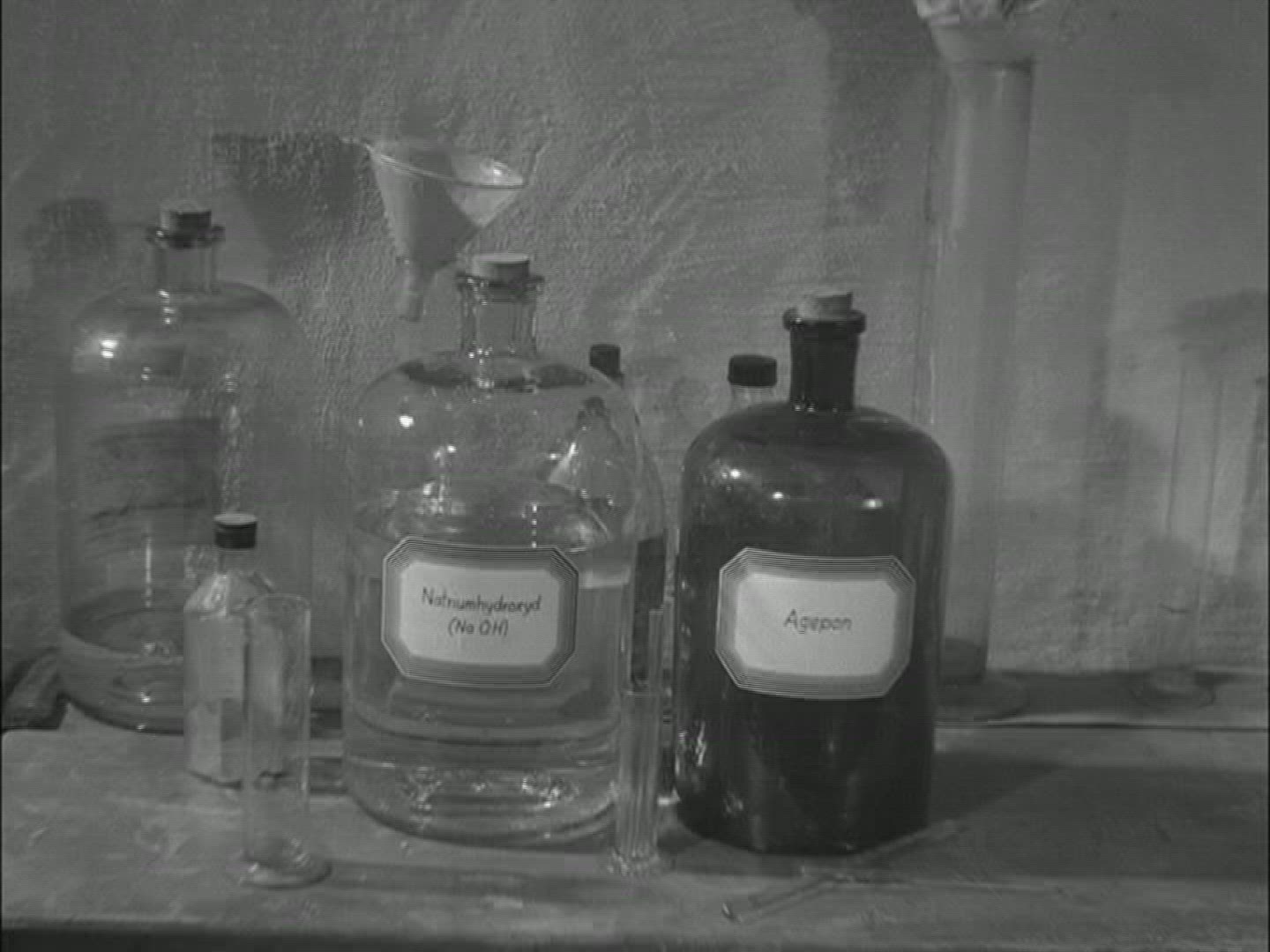589334162 / Film / Subtitles / Film Laboratory / Germany / 1959