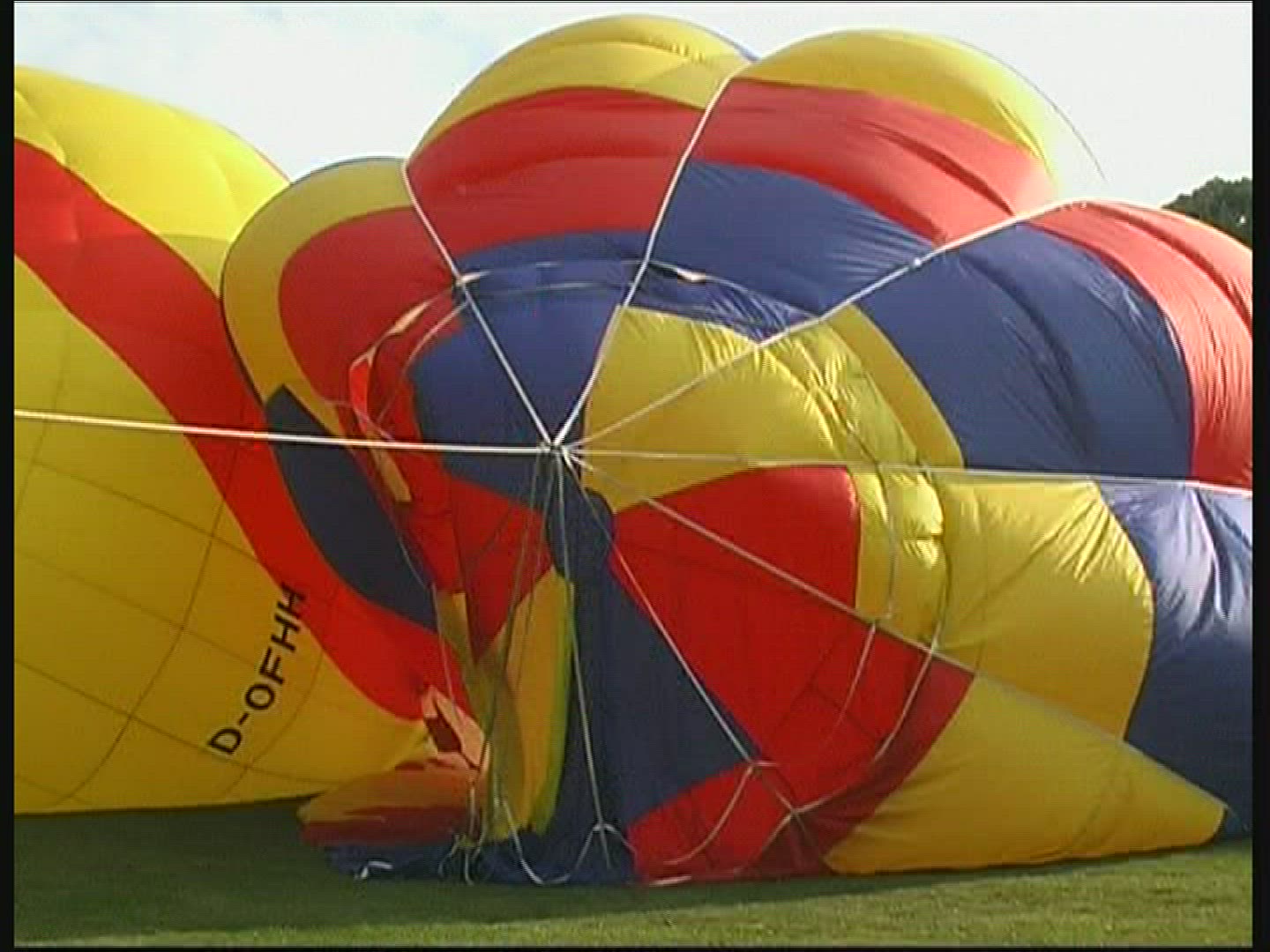771597419 / Hot Air Balloon / Hessen / Germany