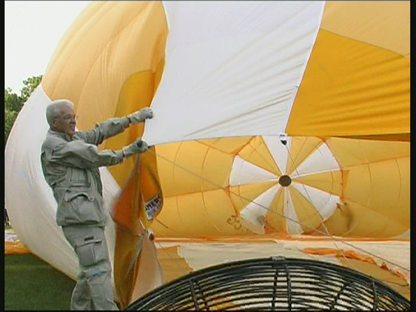 982899654 / Hot Air Balloon / Hessen / Germany