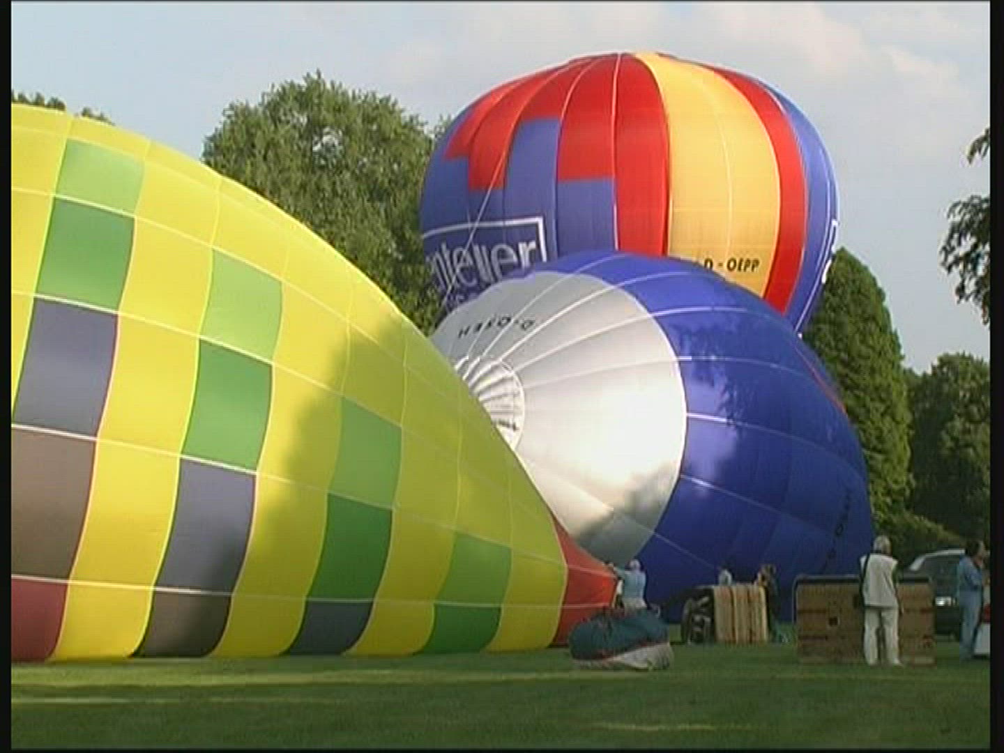 999723369 / Hot Air Balloon / Hessen / Germany