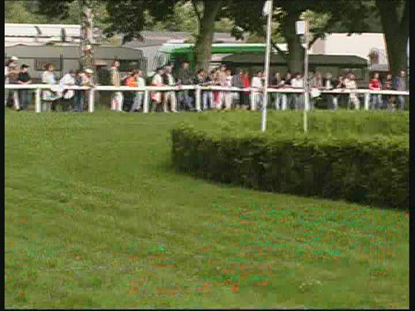 501436993 / Galopp Horse Racing / Hessen / Germany