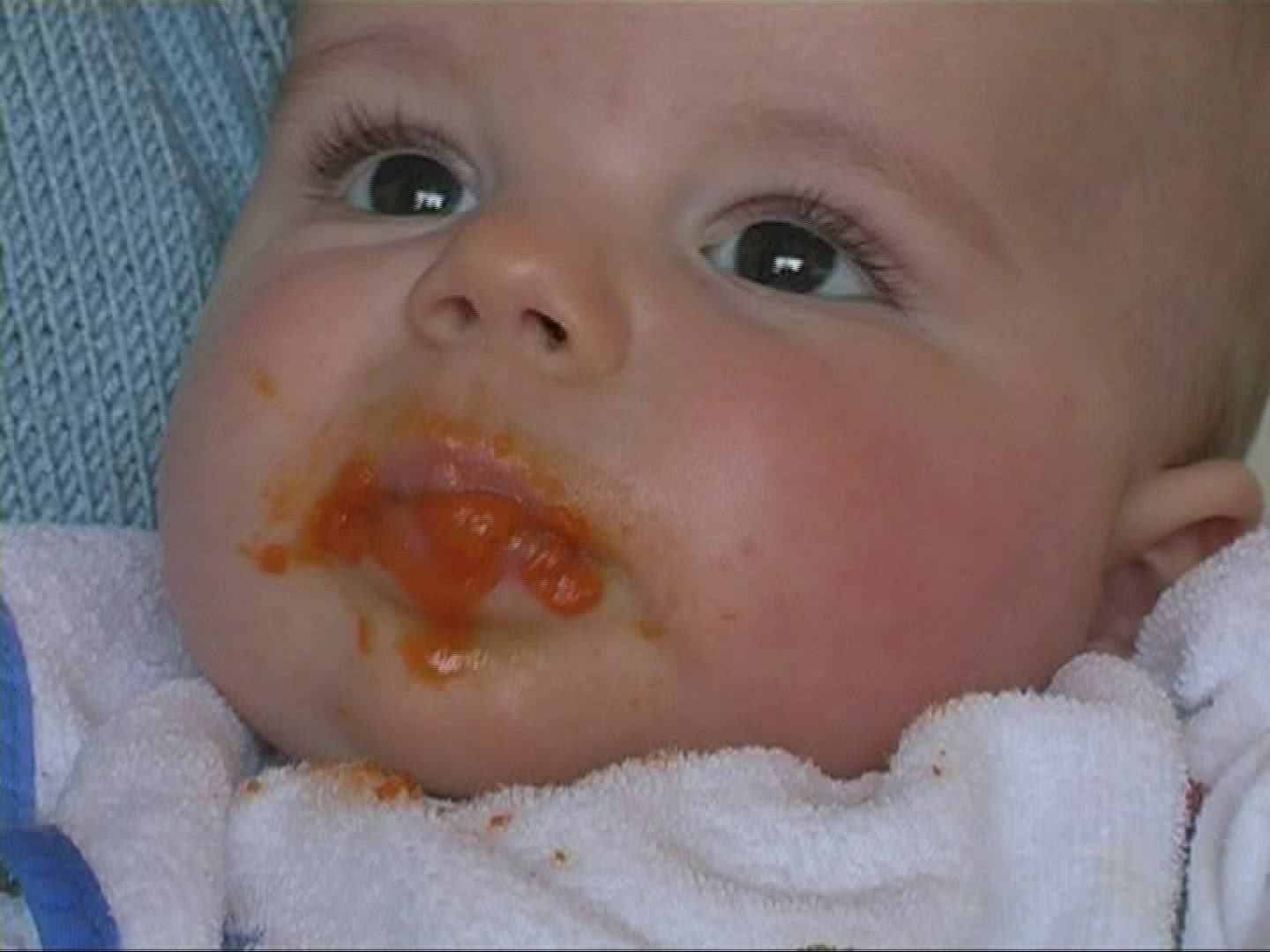 845339340 / Baby / Eating / Europe