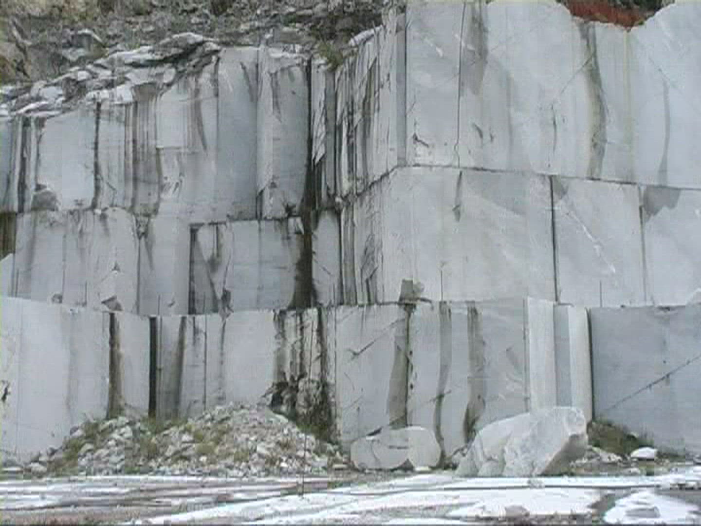 748612114 / Marble Quarry / Tuscany / Italy