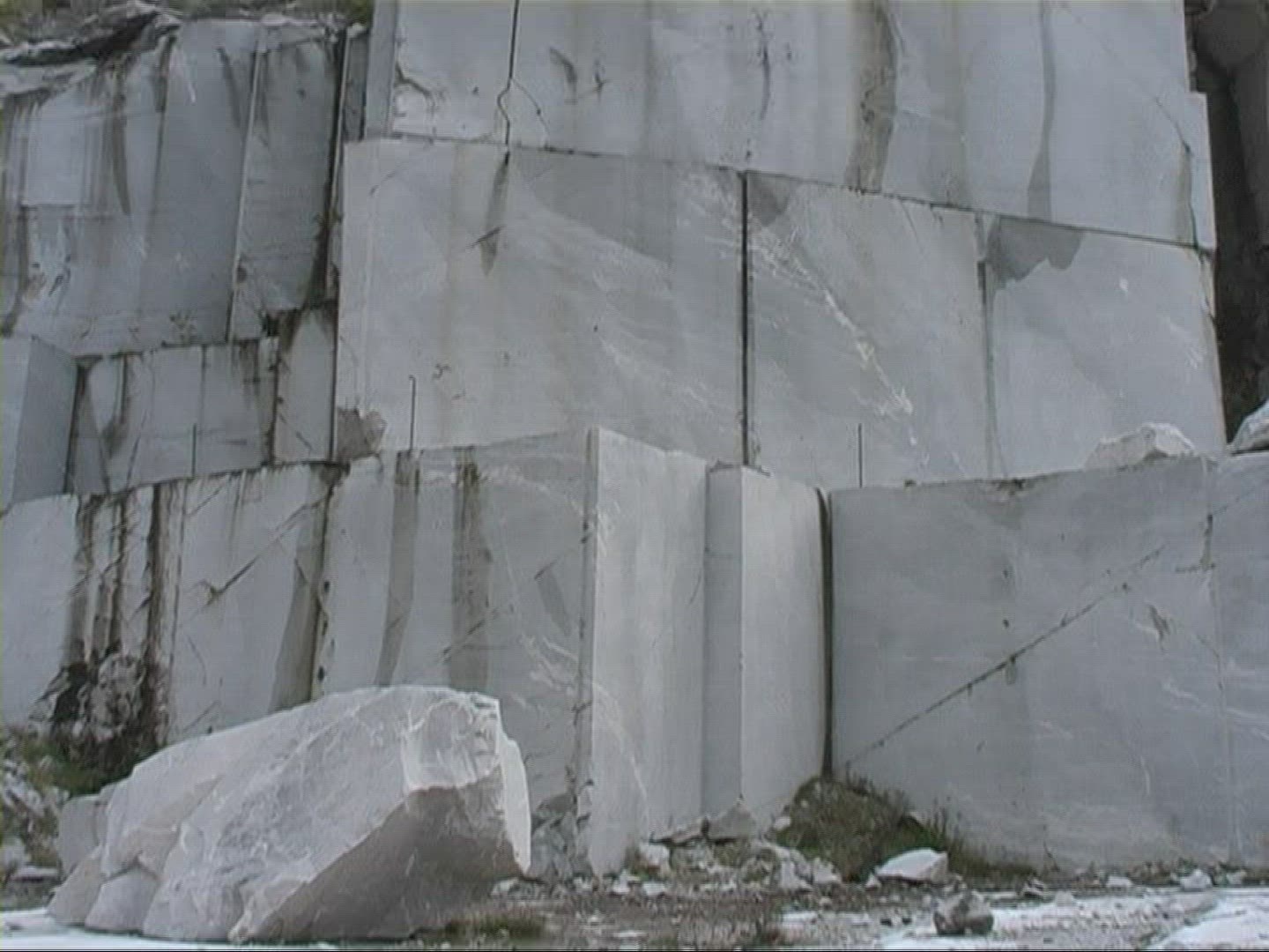 803859278 / Marble Quarry / Tuscany / Italy