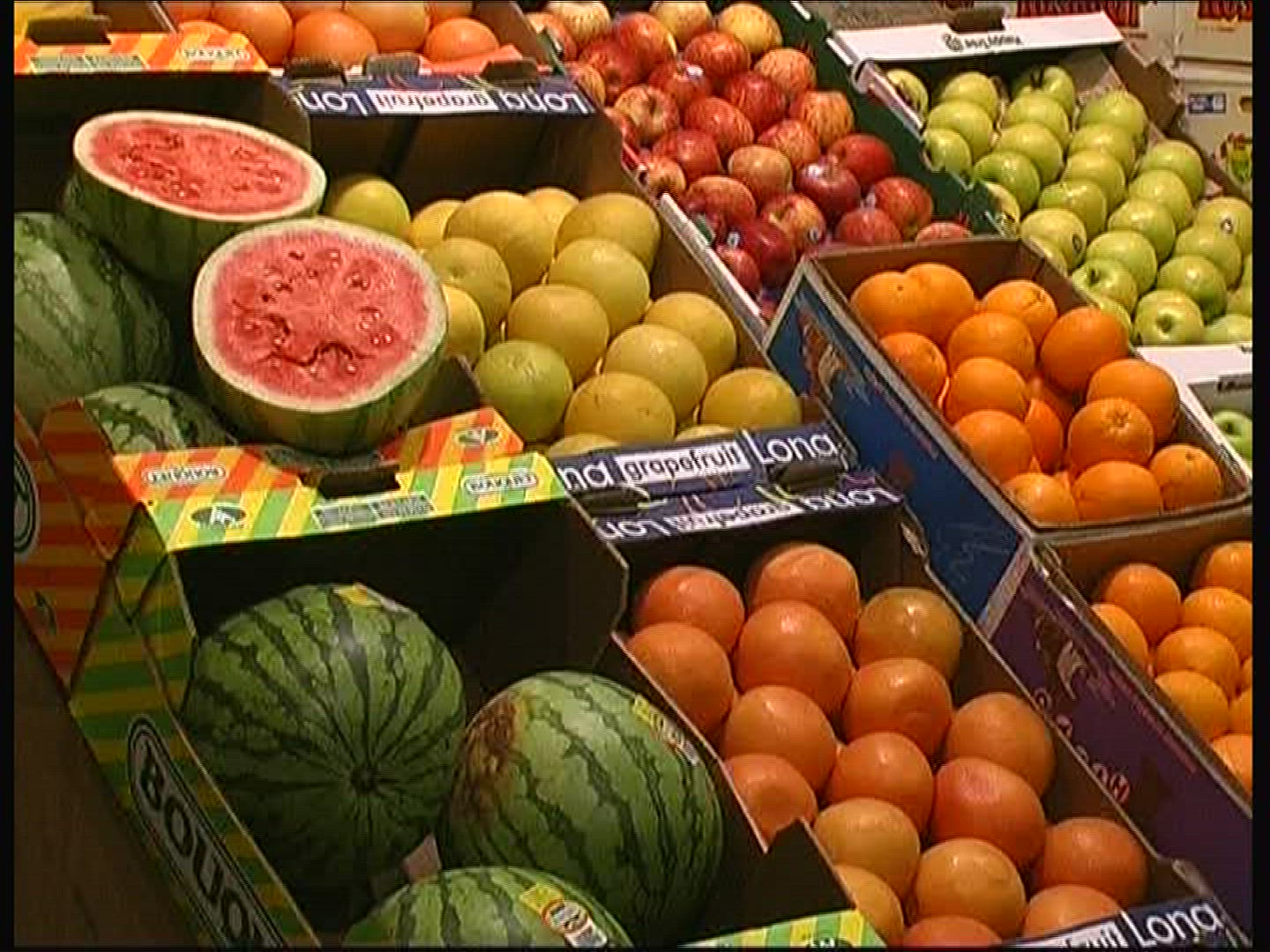 200052470 / Box / Fruit / Vegetables / Germany