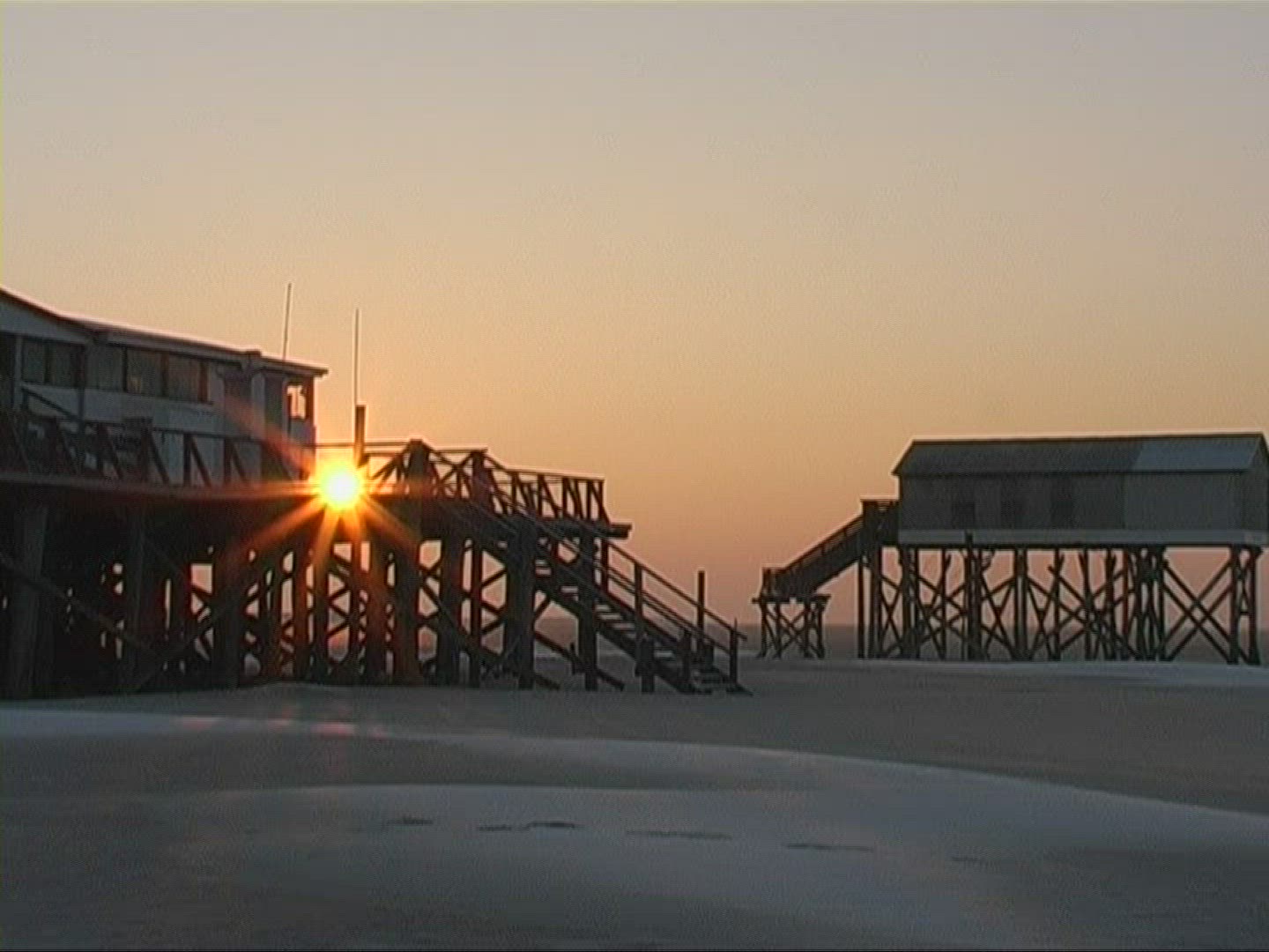 262207517 / Pile Dwelling / Beach / North Sea / Germany