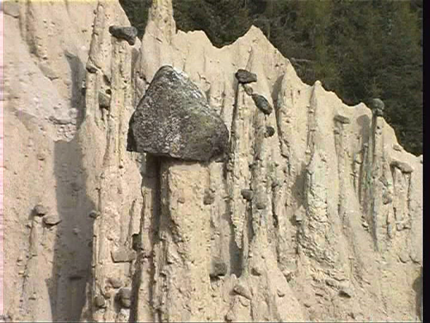 730483107 / Rock Formation / Hoodoo / Italy