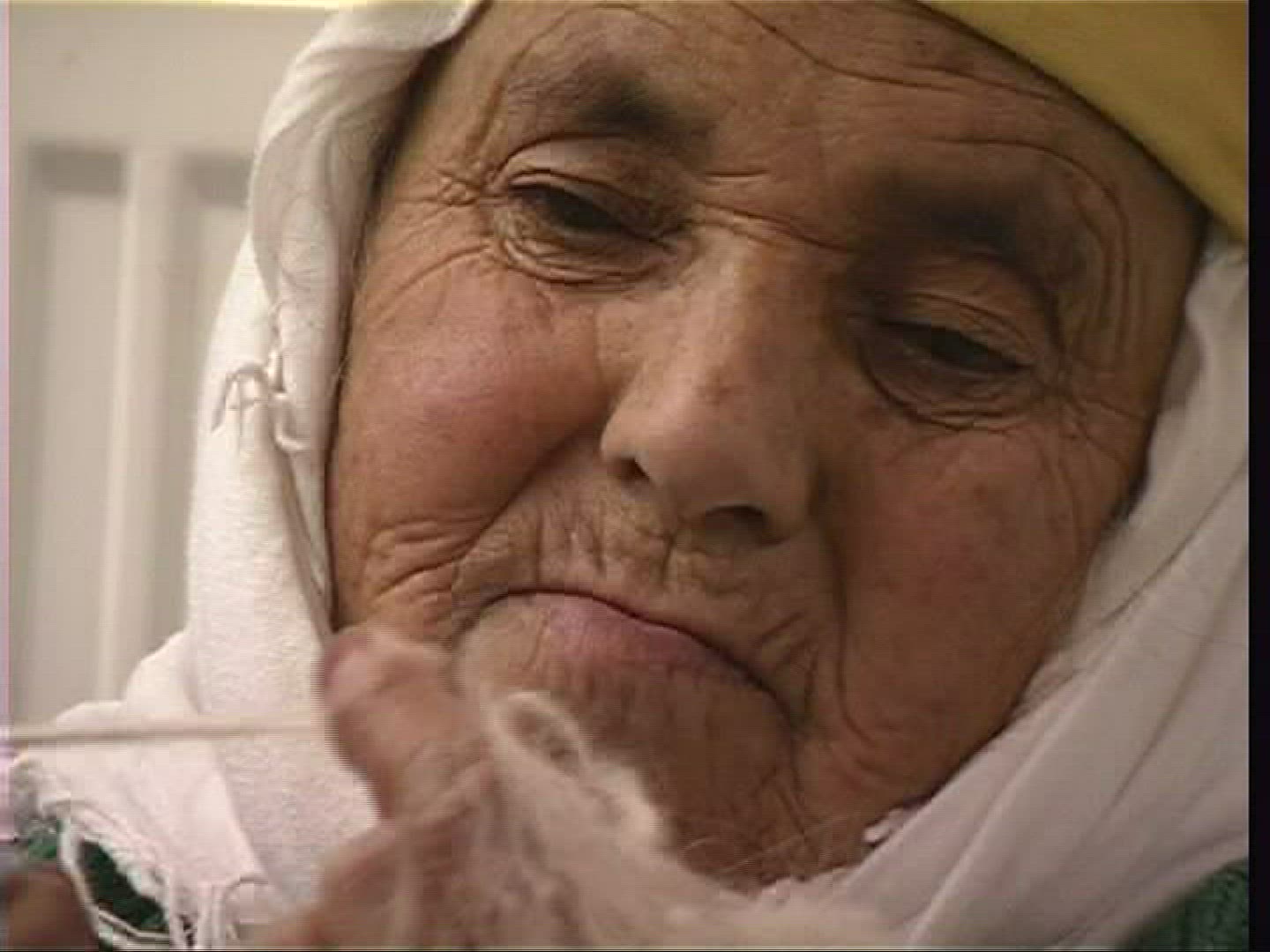 866584966 / Woman / Newel / Turkey