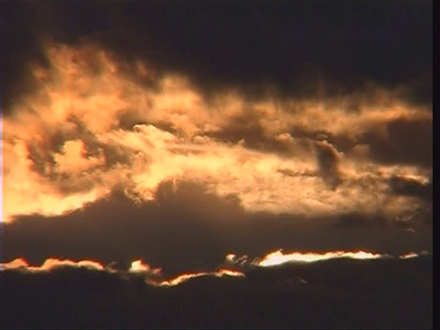616385356 / Cloud / Sunrise / Turkey