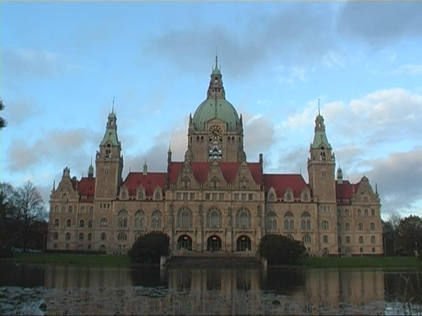 345295545 / New Town Hall / Hanover / Germany