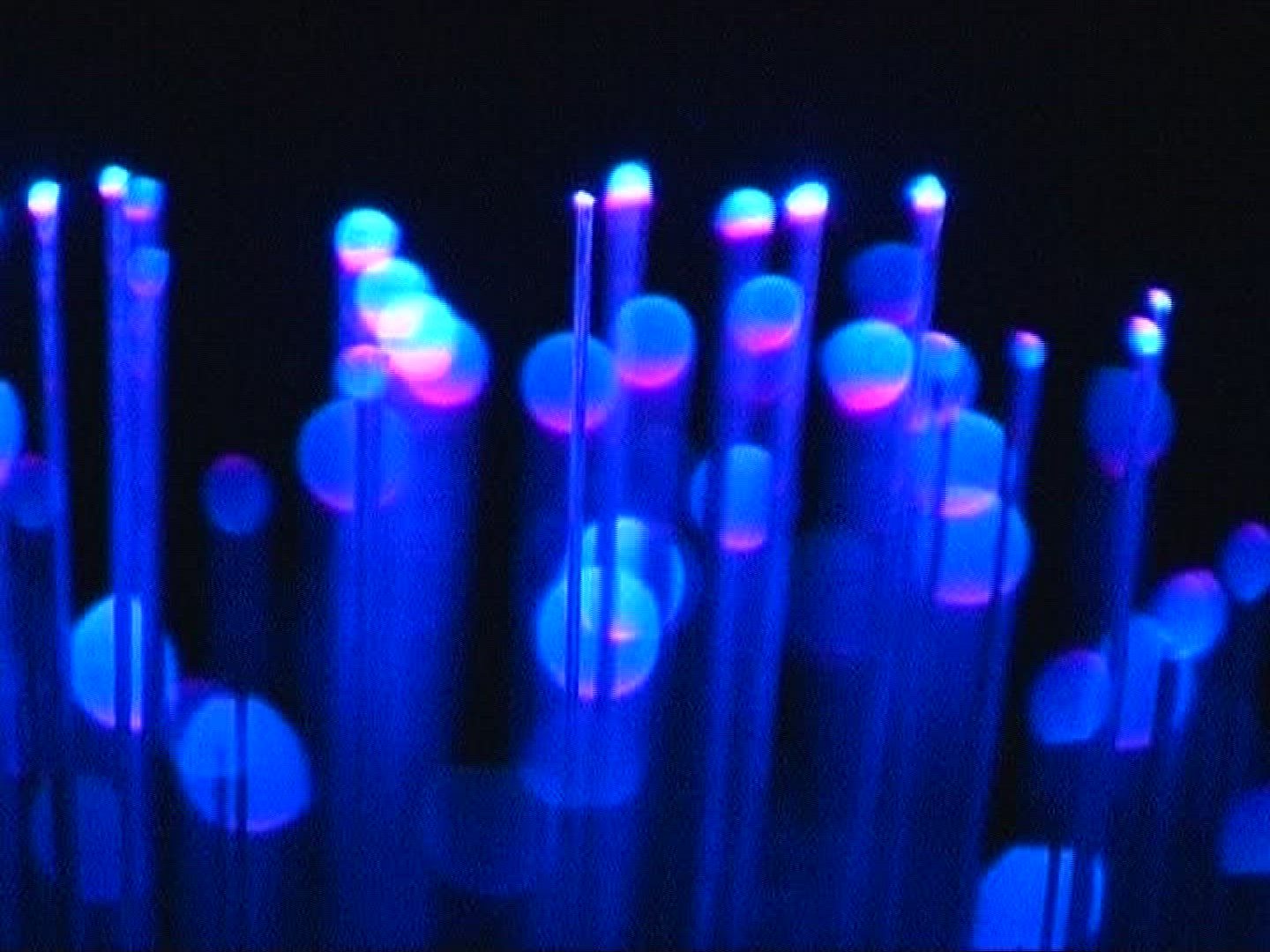 476635967 / Glass Fiber / Light Conductor / Blue