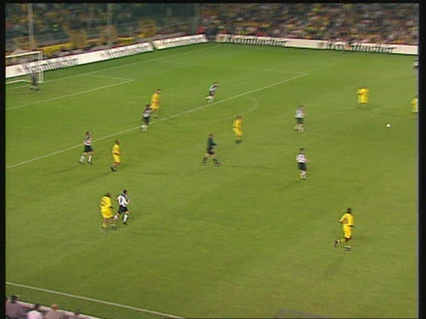 732626814 / Move / Borussia Dortmund-FC Shaktar Donetsk