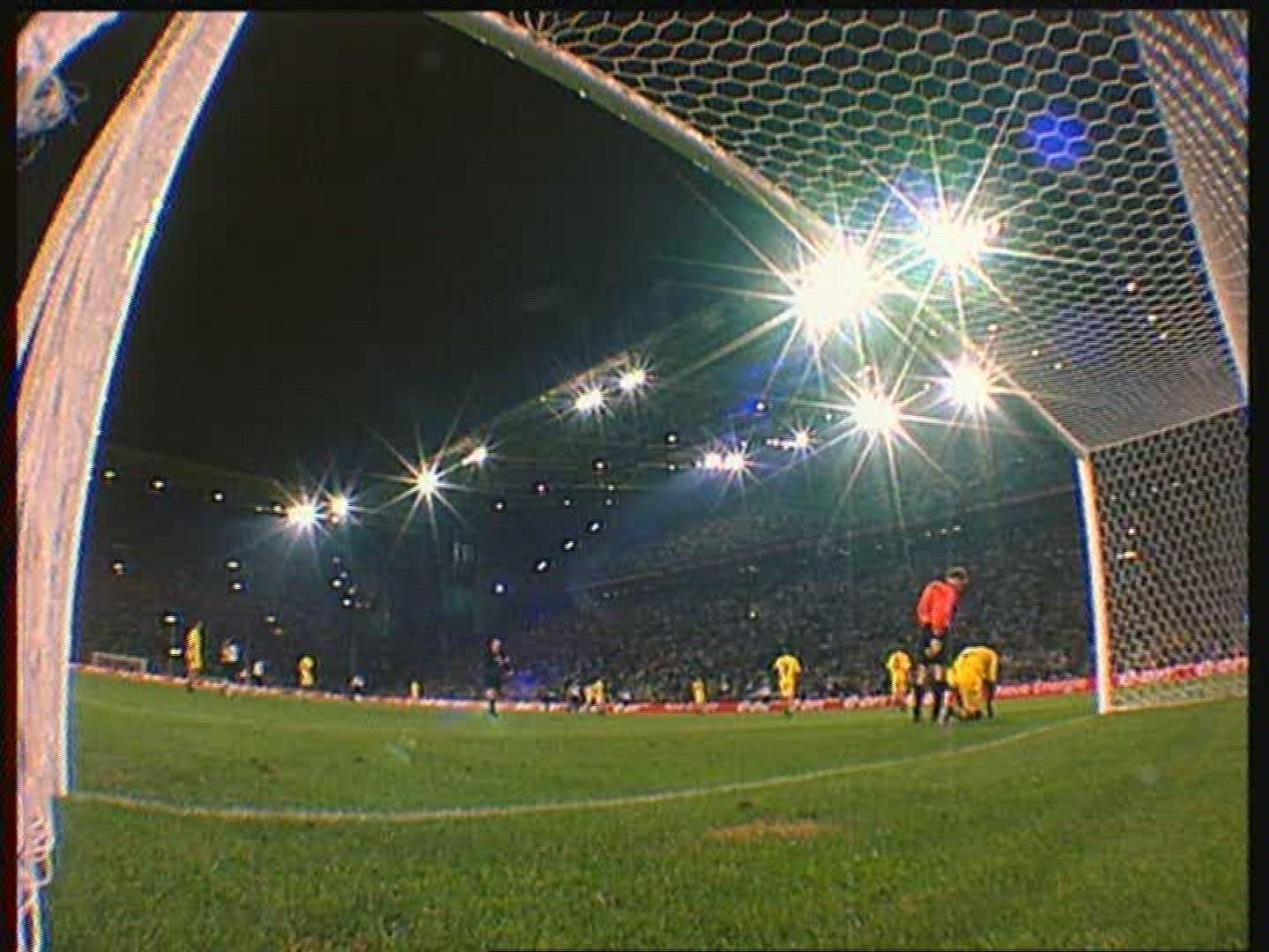 367622174 / Move / Borussia Dortmund-FC Shaktar Donetsk