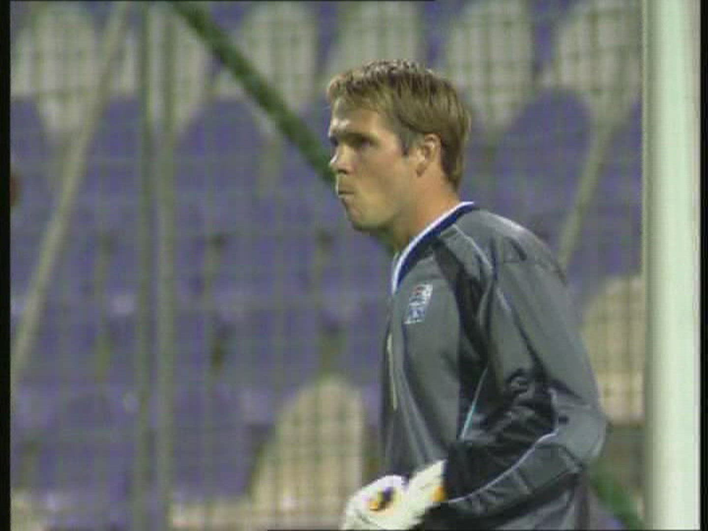 205147567 / World Cup Qualification 2006 / Football Player / Hungary-Iceland
