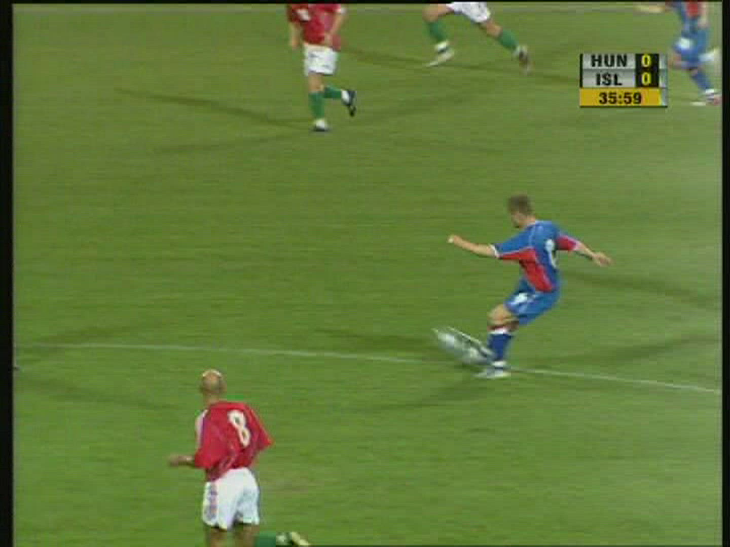 309572762 / World Cup Qualification 2006 / Move / Football / Hungary-Iceland