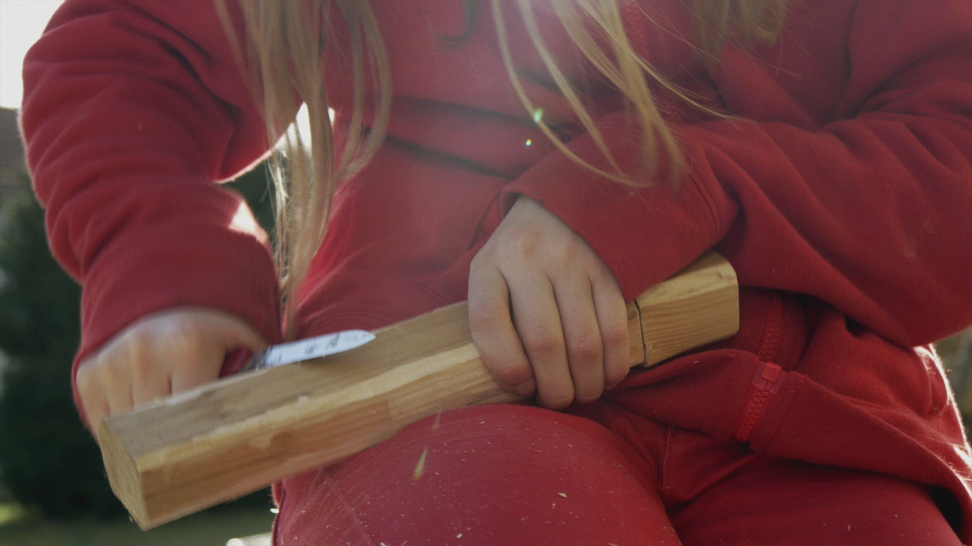 978549504 / Girl / Carving