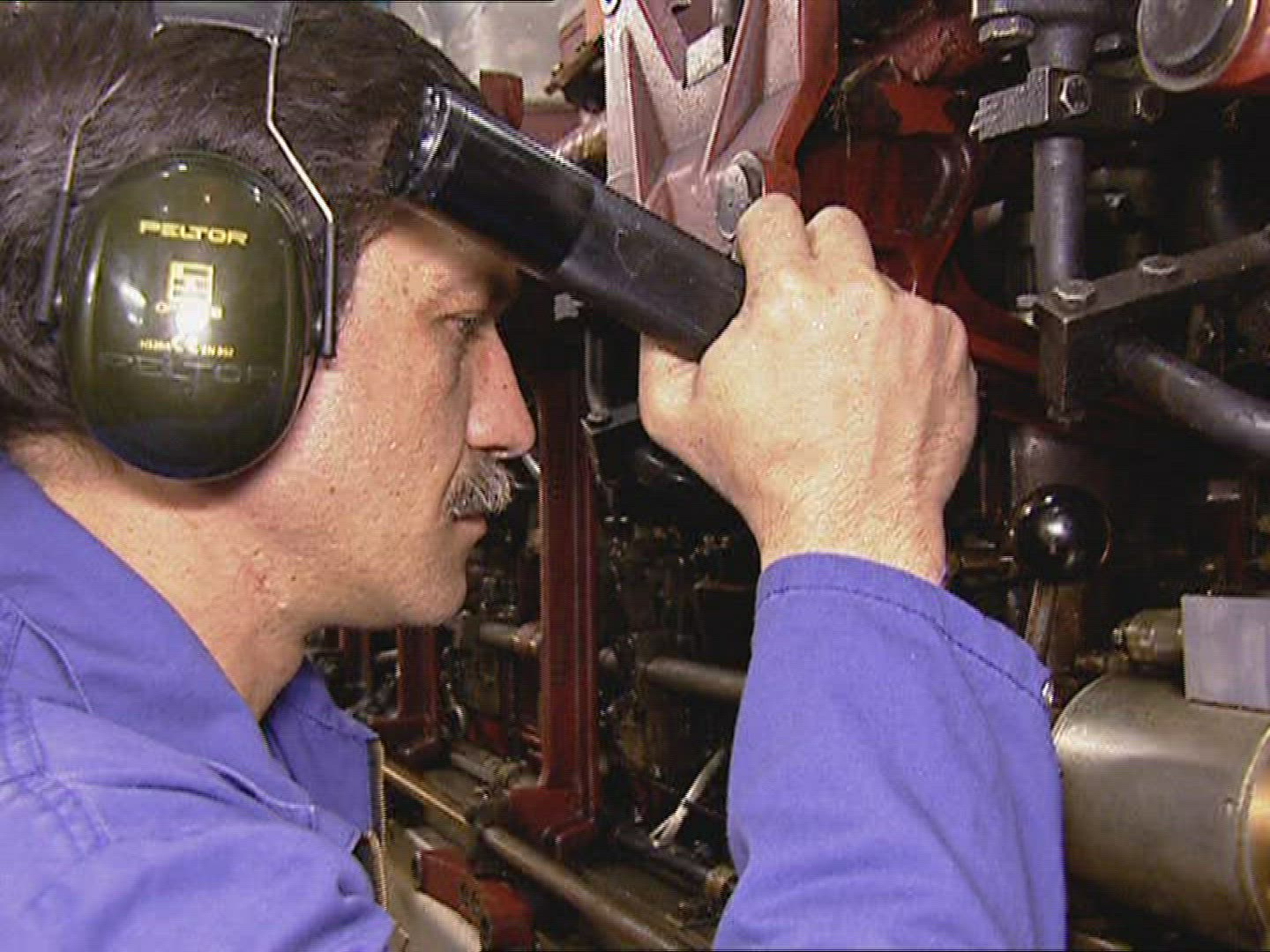 789756543 / Mechanic / Engine Room / Ship / England