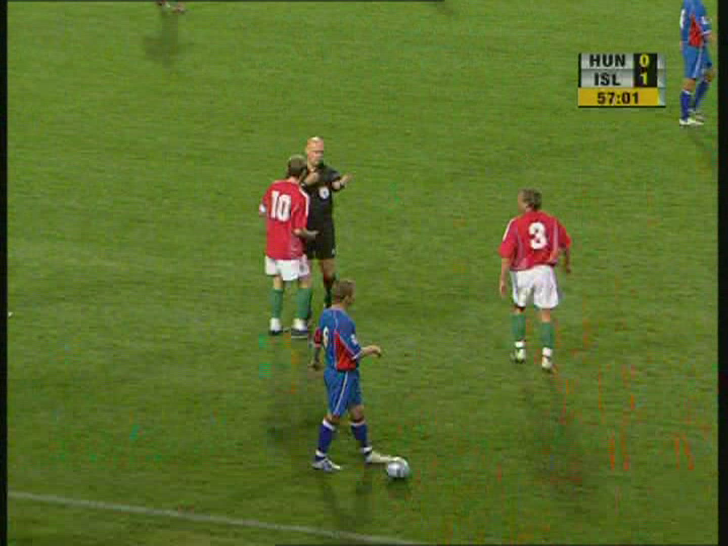 952205091 / World Cup Qualification 2006 / Referee / Football / Hungary-Iceland