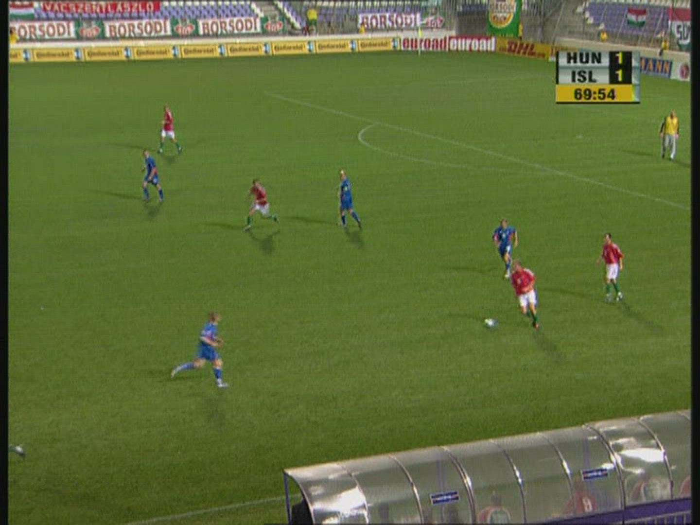872040096 / World Cup Qualification 2006 / Football / Move / Hungary-Iceland