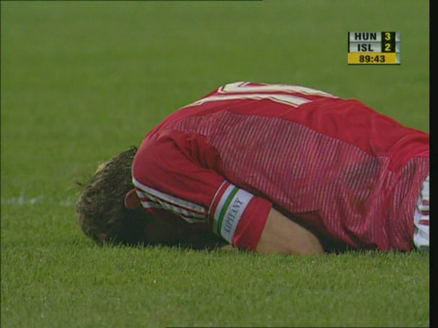 612323586 / World Cup Qualification 2006 / Injury / Hungary-Iceland