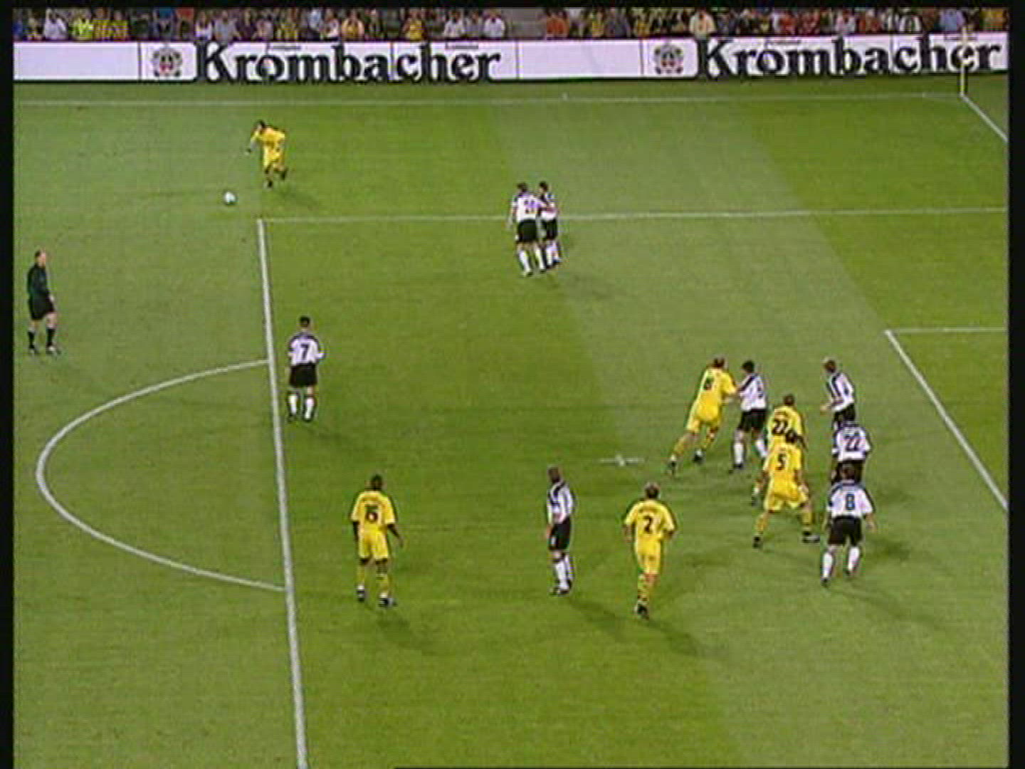 425433008 / Move / Borussia Dortmund-FC Shaktar Donetsk