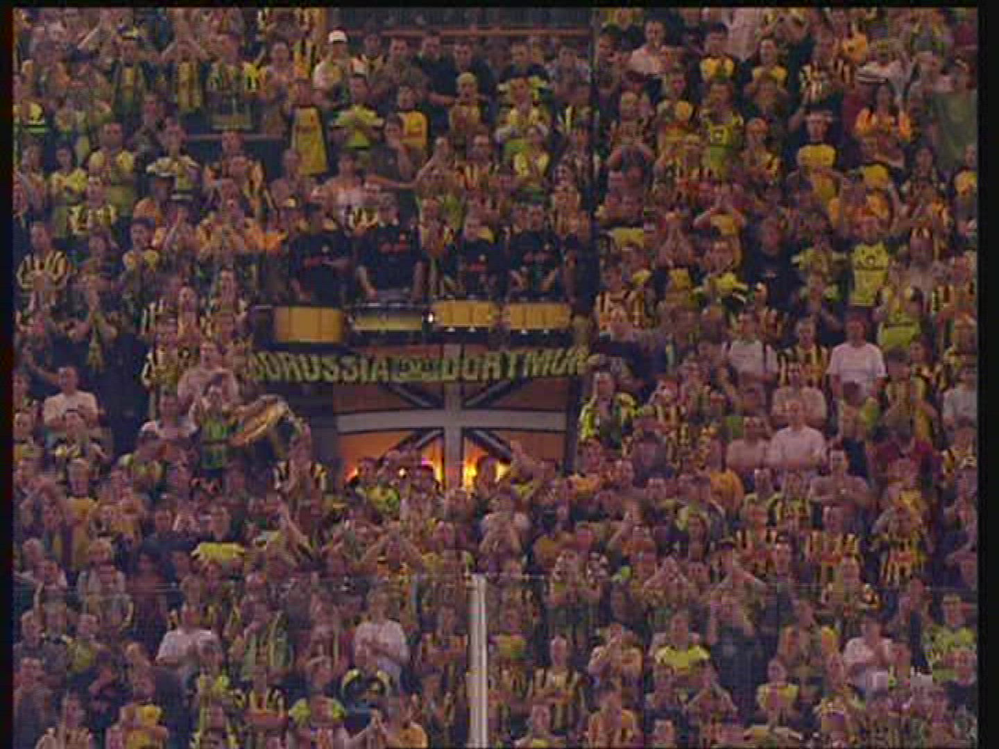 789140723 / Fan Block / Borussia Dortmund-FC Shaktar Donetsk