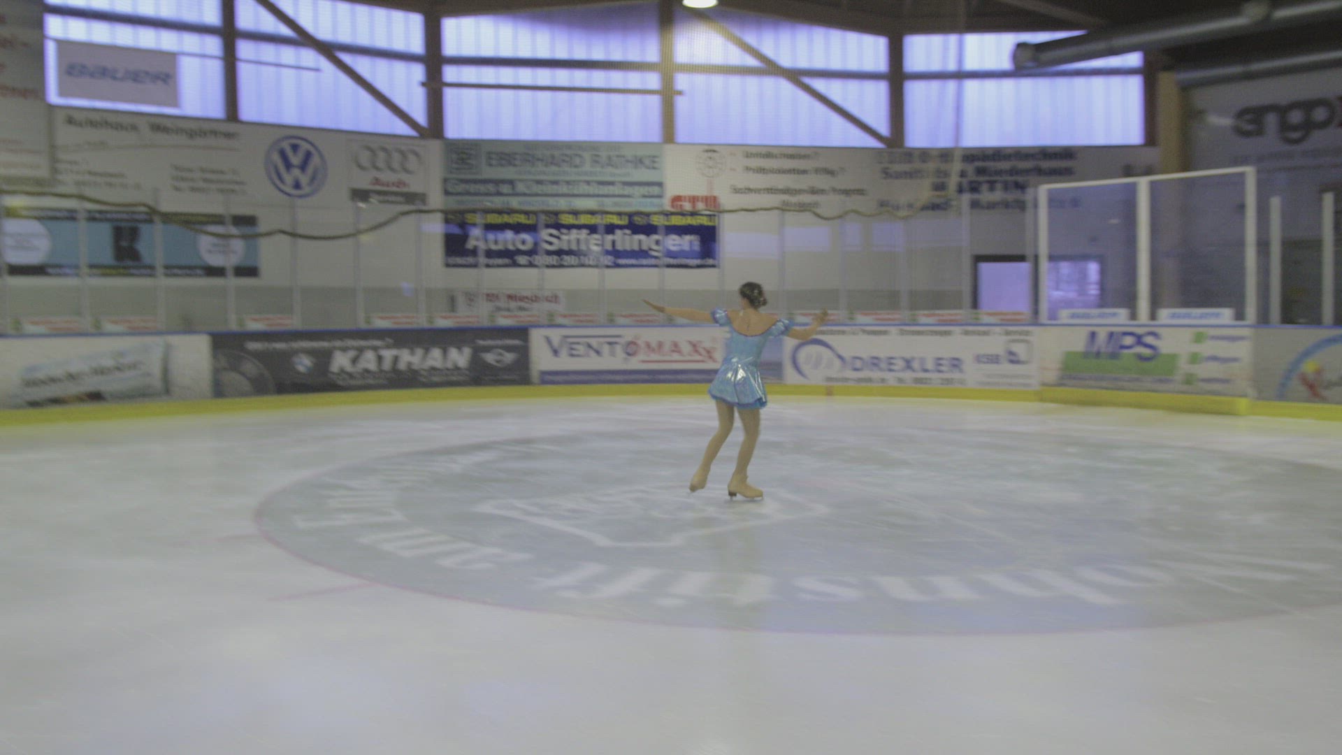 712541983 / Figure Skating / Training / Girl