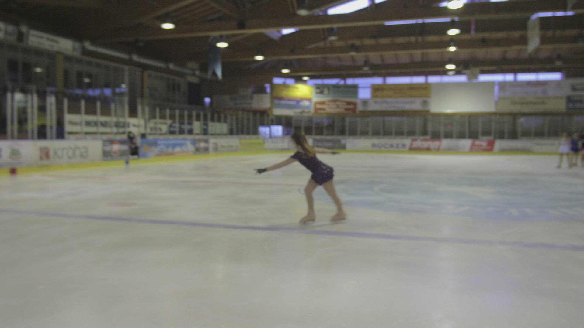 515971573 / Figure Skating / Training / Girl