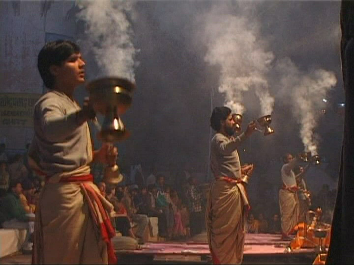 701118280 / Religious Festival / Varanasi / India