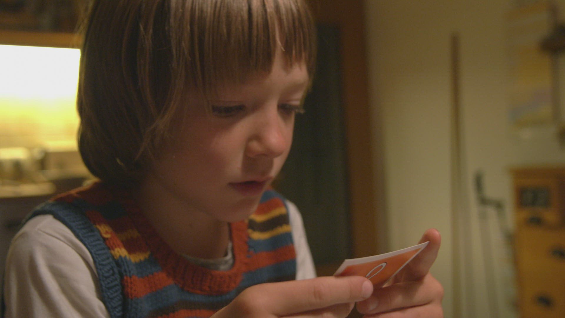 368959307 / Boy / Playing