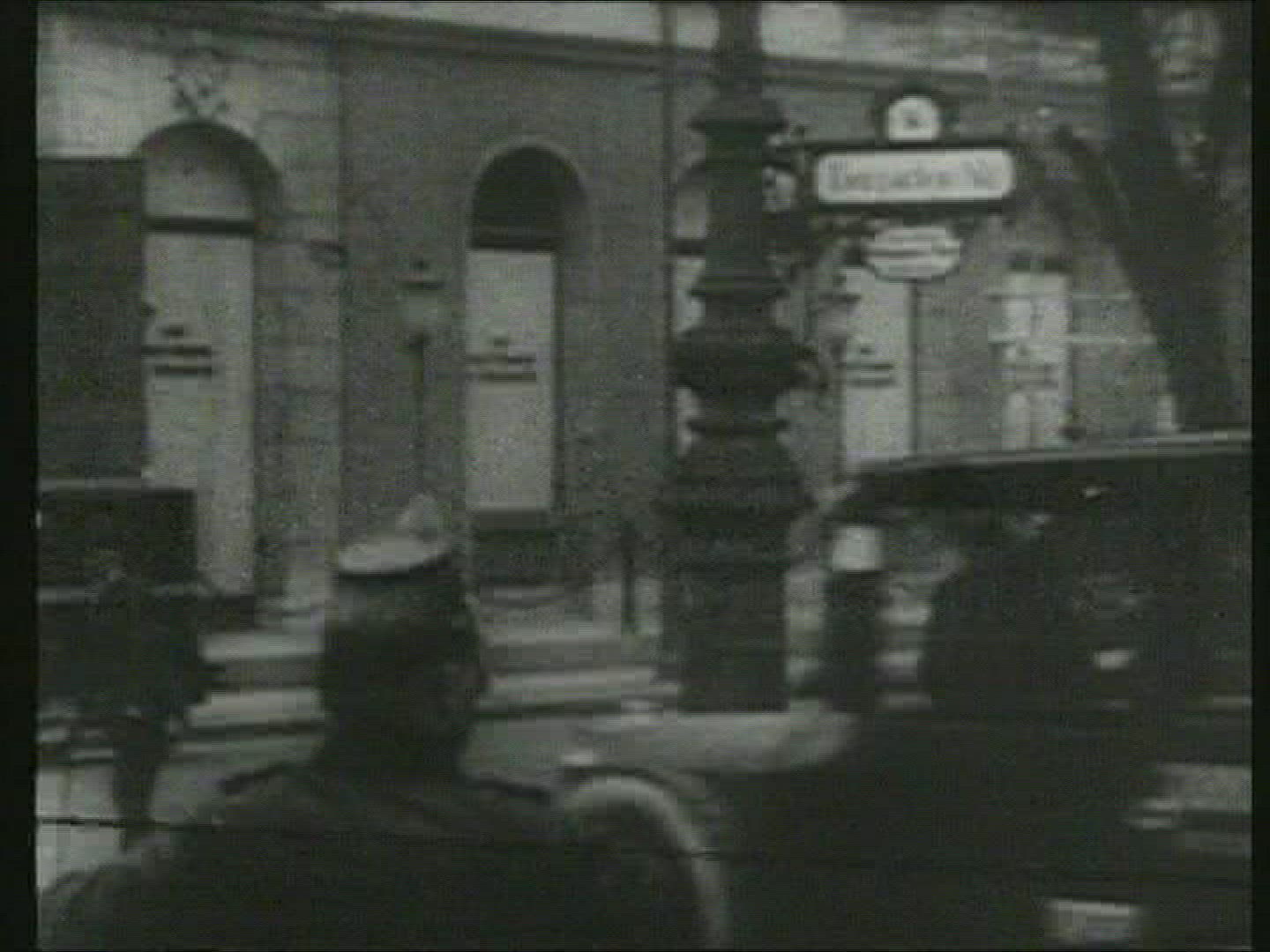 136981659 / Traffic Policeman / Berlin / Germany / 1925