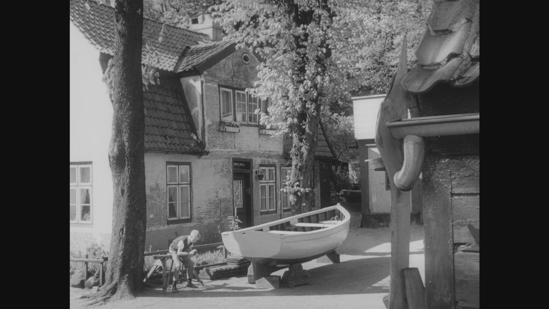 207829659 / Altona / Hamburg / Germany / 1959