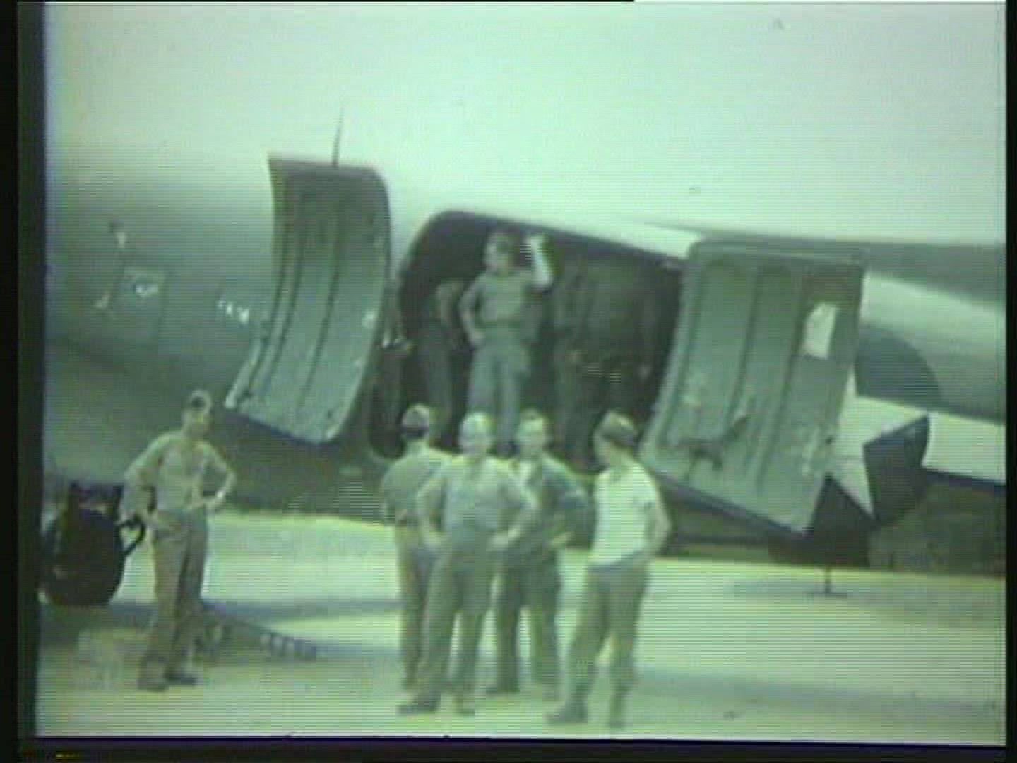 492142633 / G.I. / Ambulance Service / Germany / 1945