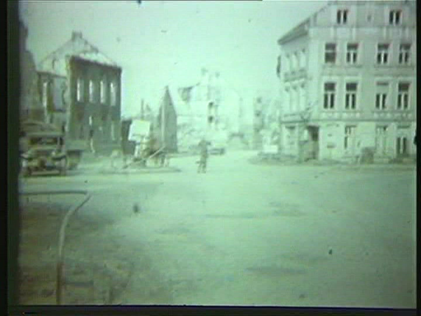 744209722 / War Damage / Germany