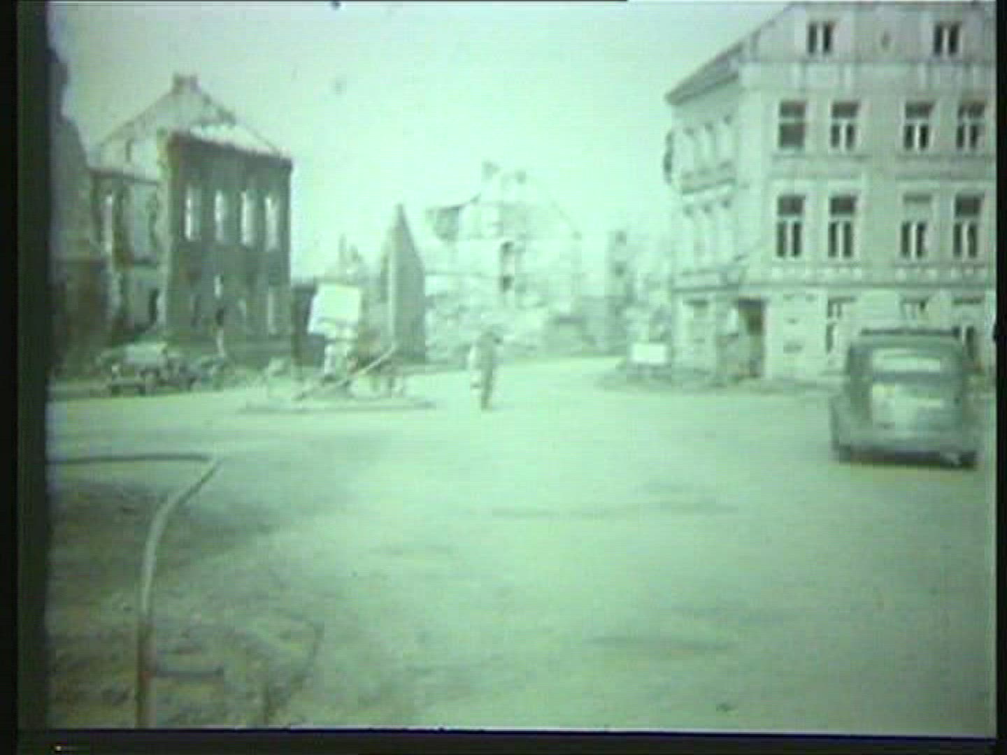 564512142 / War Damage / Germany