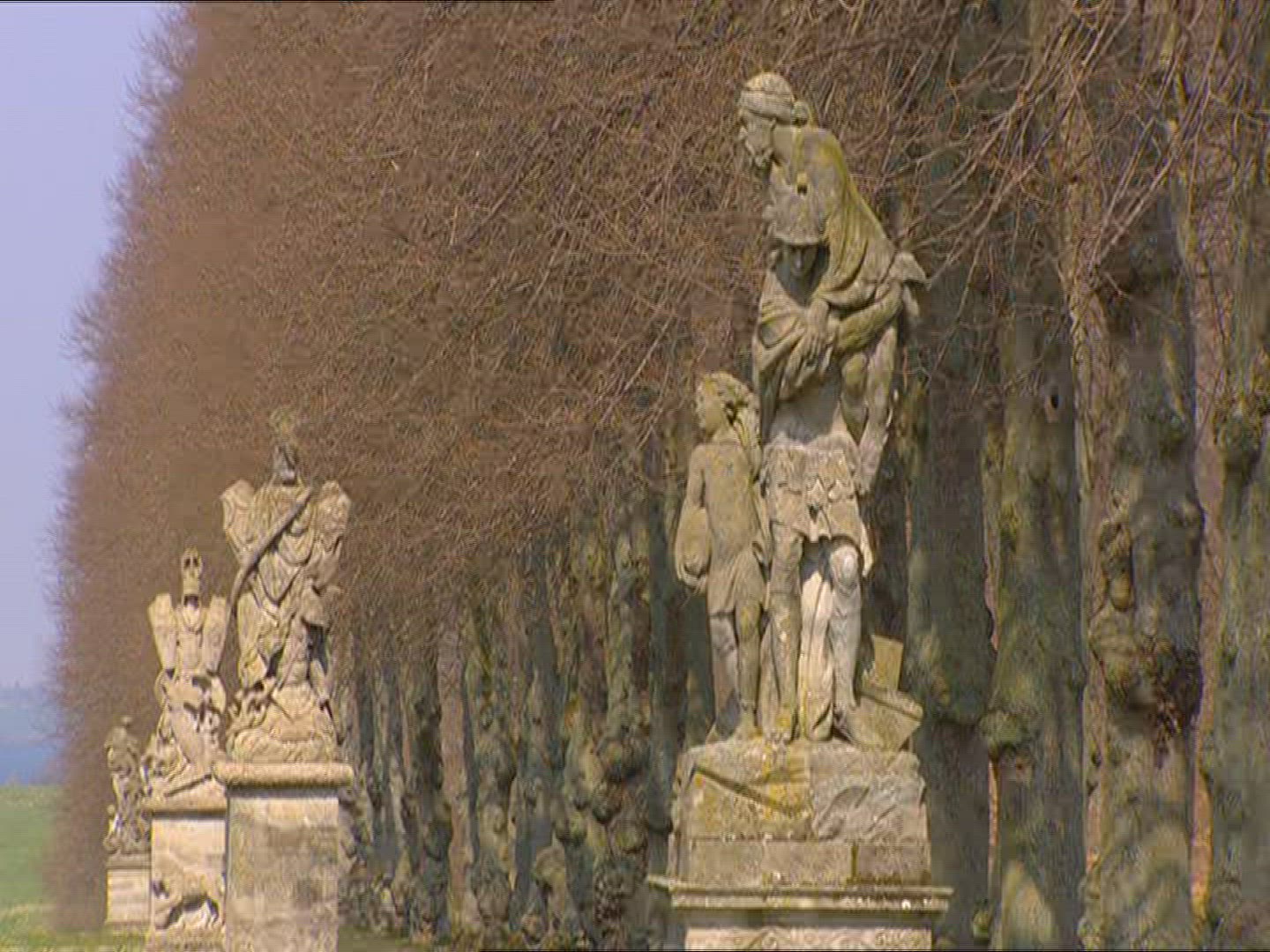 141216498 / Palace Garden / Fredensborg / Denmark