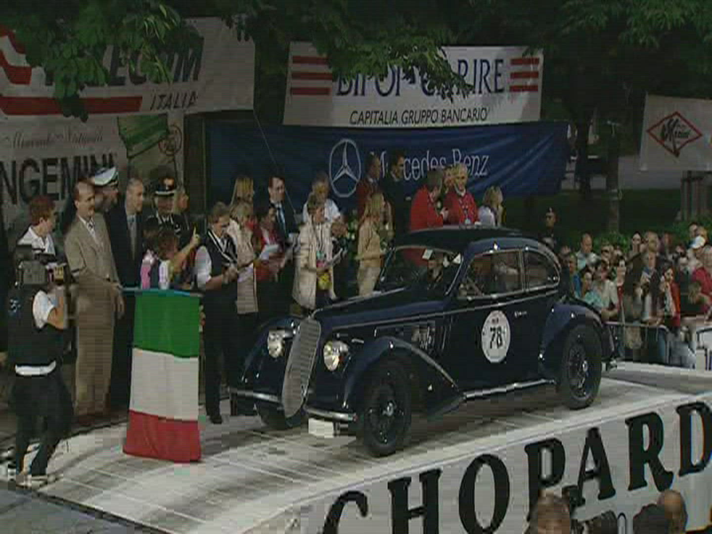 832889968 / Oldtimer Rally / Starting / Brescia / Italy