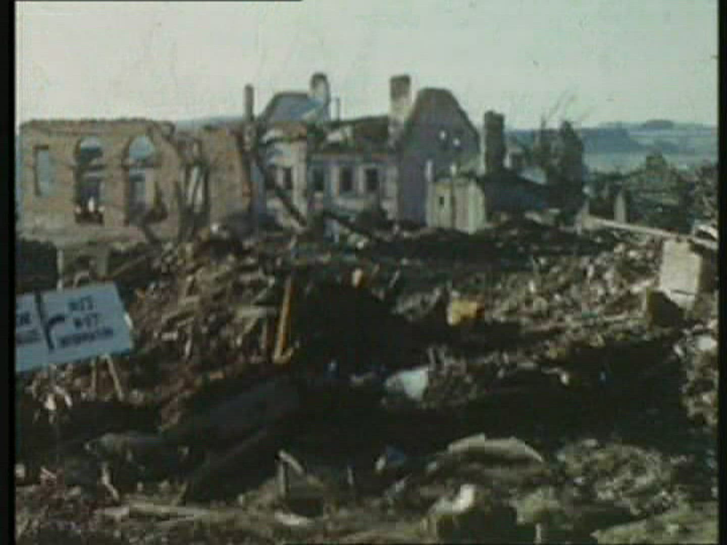 903447309 / War Damage / Germany / 1945